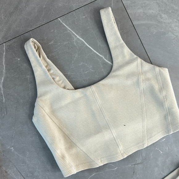 Tan set from offline, wore it just 2 times - Picture 2 of 4